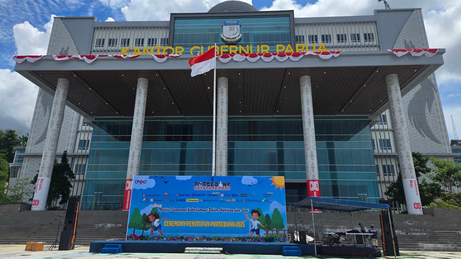 Dokumentasi Event Organizer Papua Kreatif — foto 101