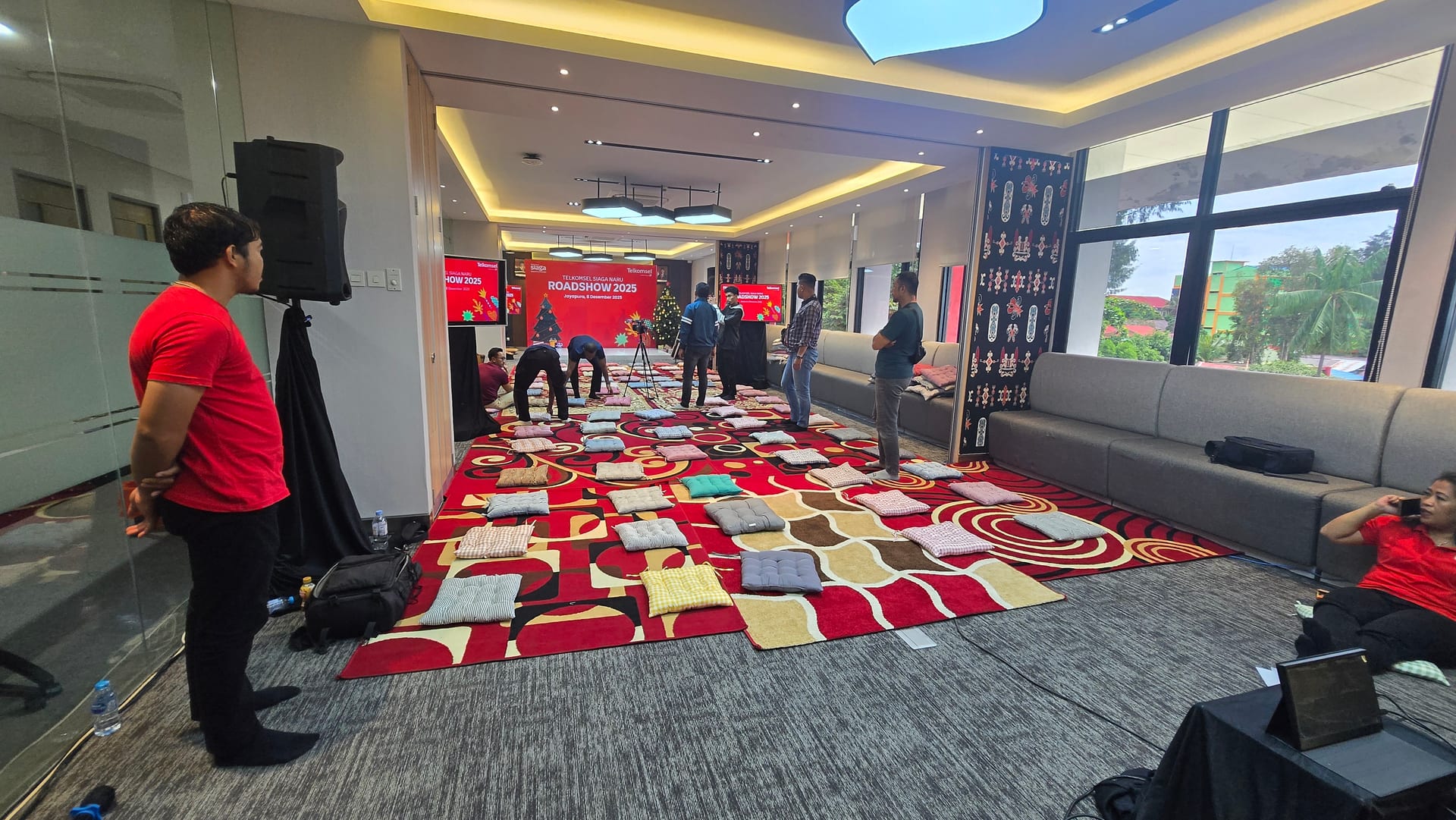 Dokumentasi Event Organizer Papua Kreatif — foto 205