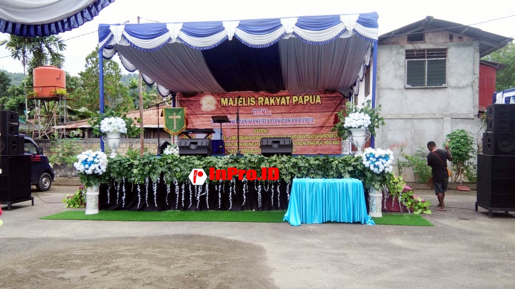 Dokumentasi Event Support Papua Kreatif — foto 86