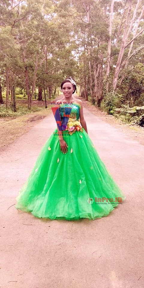 Dokumentasi Gaun / Jas / Kebaya Papua Kreatif — foto 37