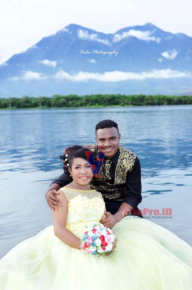 Dokumentasi Gaun / Jas / Kebaya Papua Kreatif — foto 42